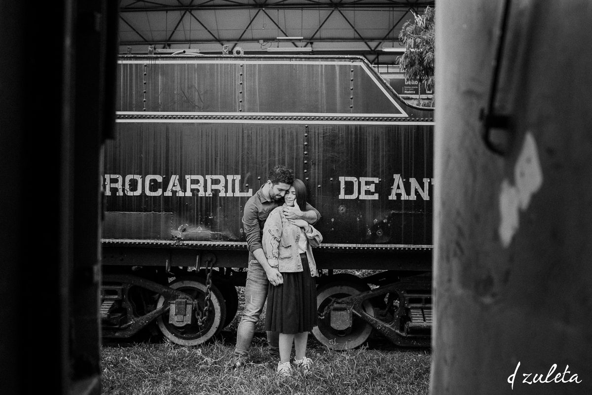 colombia wedding photography, engagement pics