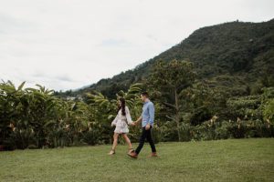 engagement session medellin colombia